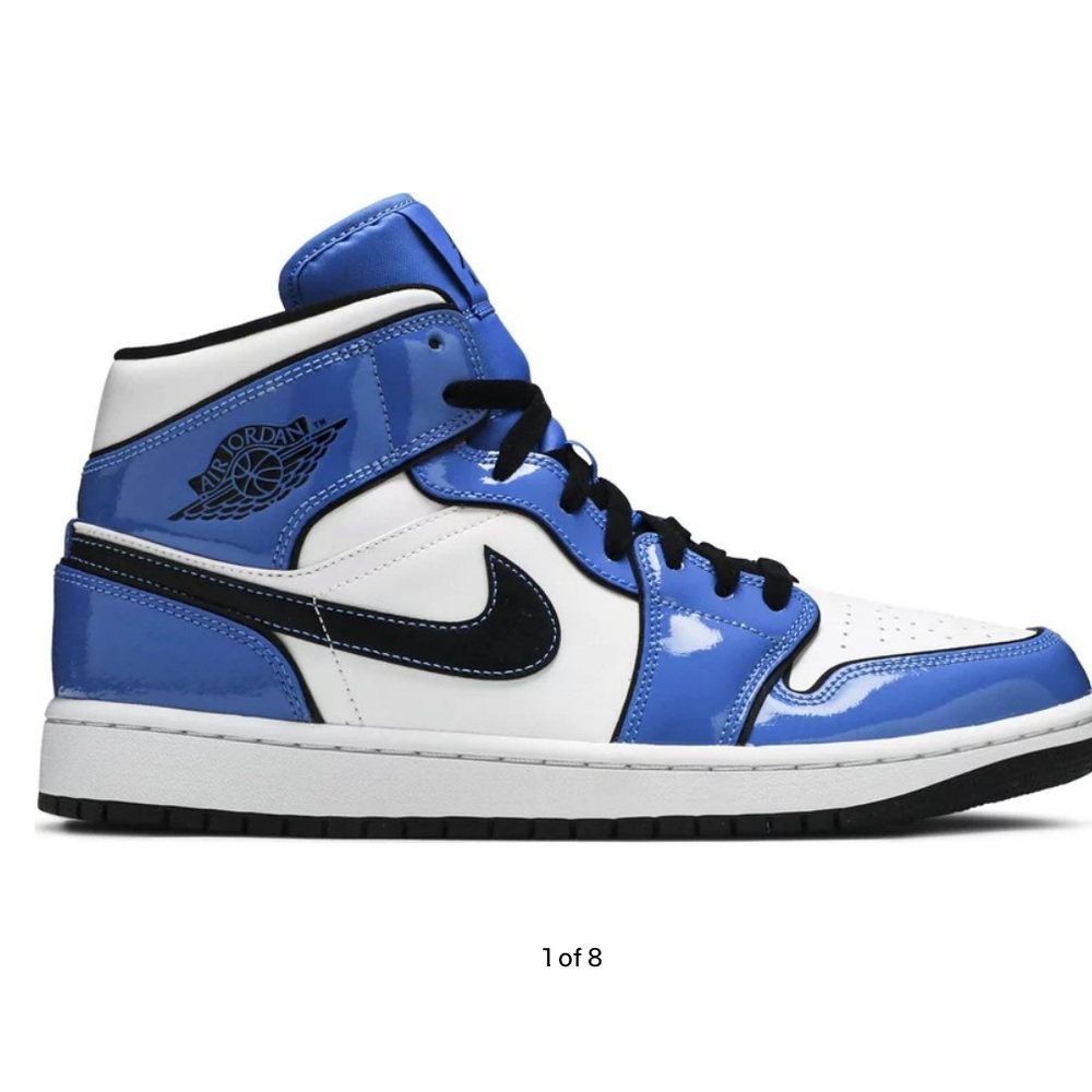 2021 Air Jordan 1 mid SE signal blue